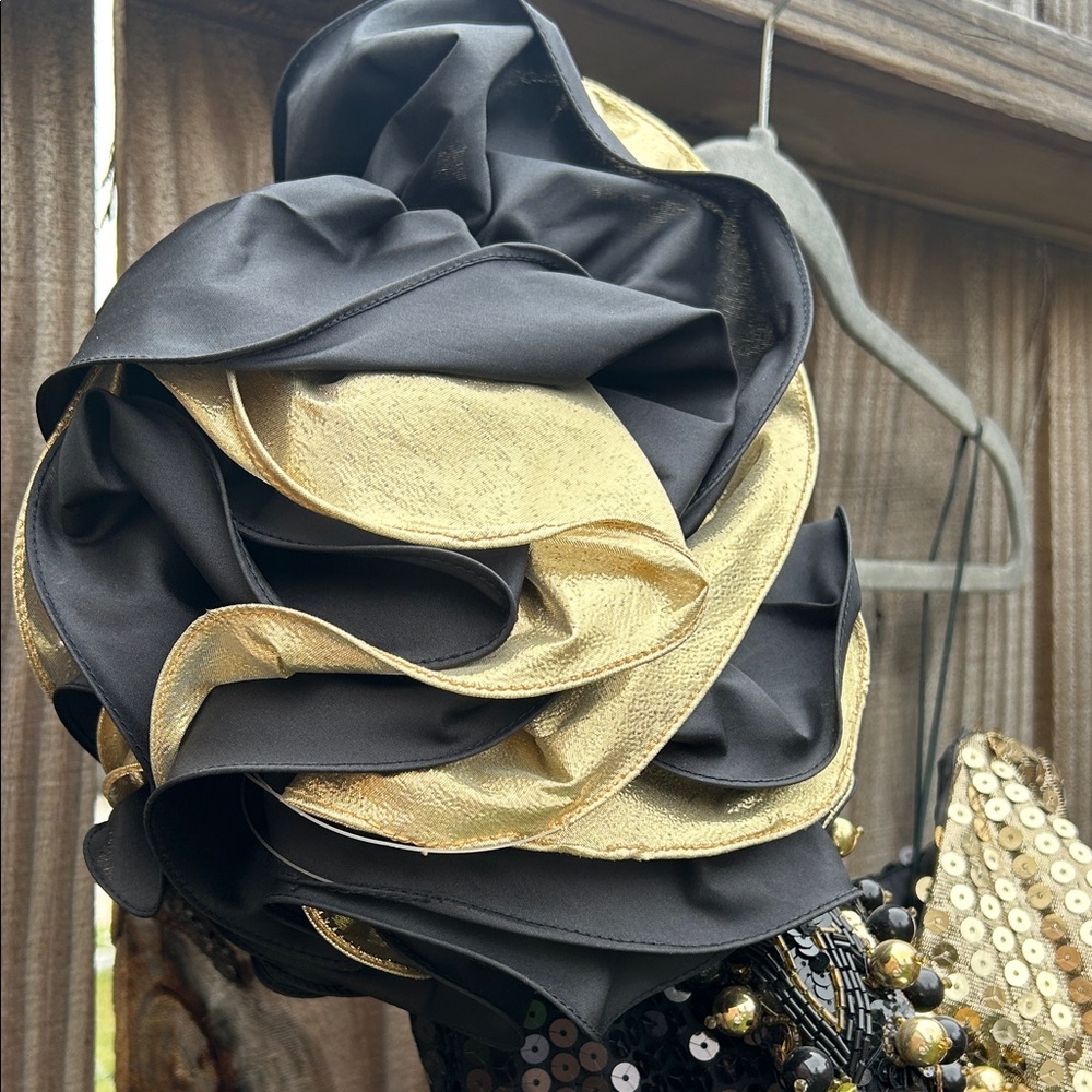 Vintage 1991 Alyce Designs Black and Gold Sequin Prom Dress with Ruffles - Picture 8 of 16